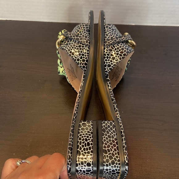 Betsy Johnson Miley Chain Slip On Sandals Size 10 - Picture 10 of 13